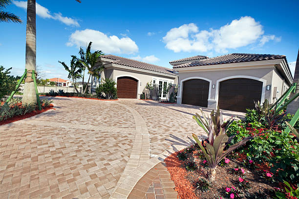 Best Driveway Paving Contractor  in Waialua, HI